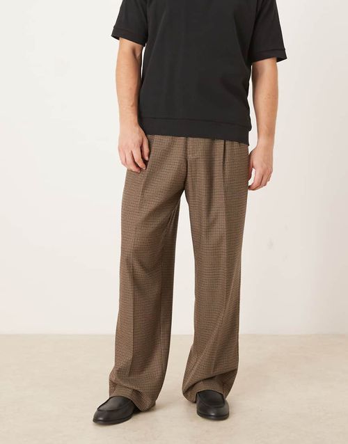 Smart wide leg trousers in brown houndstooth with half elasticated waist