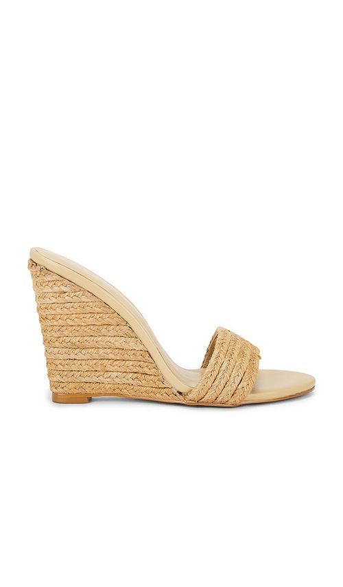 RAYE COMPENSÉES MILLIE en Neutral.  9.5. Also en