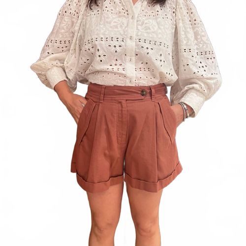 Enoa Pleated Short In Terracotta