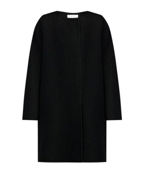 Long-sleeved coat