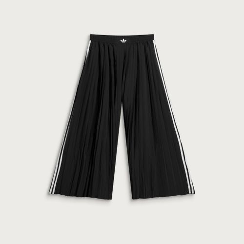 Women's Pleated Wide Leg Track Pants in Black