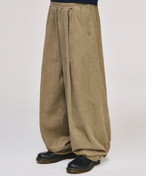 Curved Corduroy Banding Pants