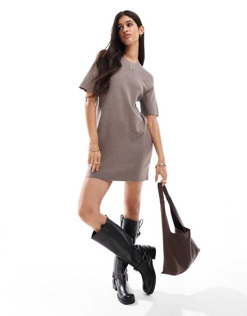 Abercrombie & Fitch t-shirt jumper dress in brown