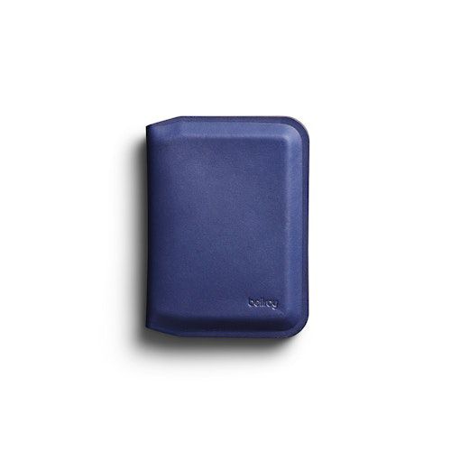 Apex Slim Sleeve Slim Molded Leather Wallet Indigo