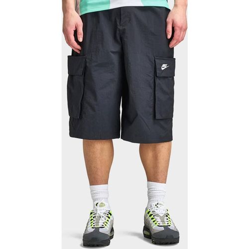 Nike Club Oversized Cargo Shorts, Black