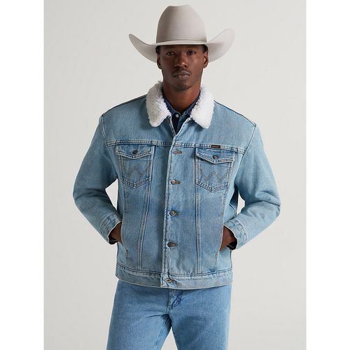 ® Western Sherpa Lined Denim Jacket in AW Wash