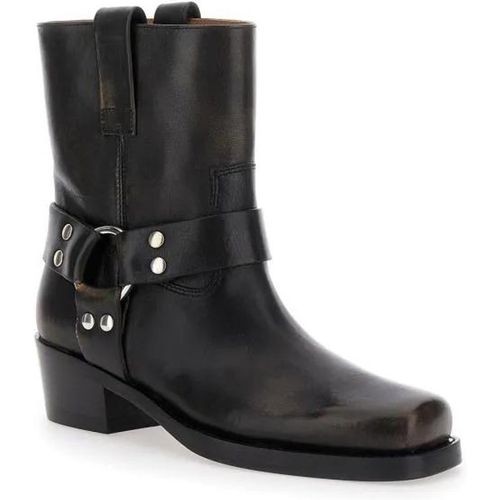 Walker & Boots