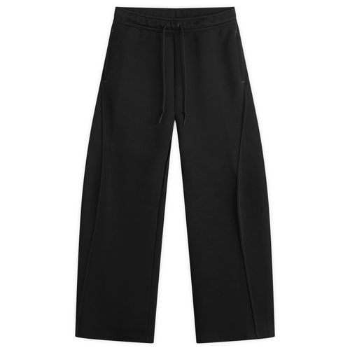 Tech Fleece Pant in Black