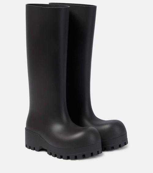 Bulldozer rain boots