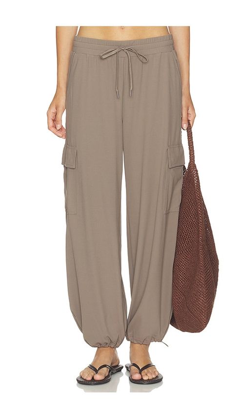 Splits59 nico airweight cargo pant en color beige S tambiÃ©n en XS