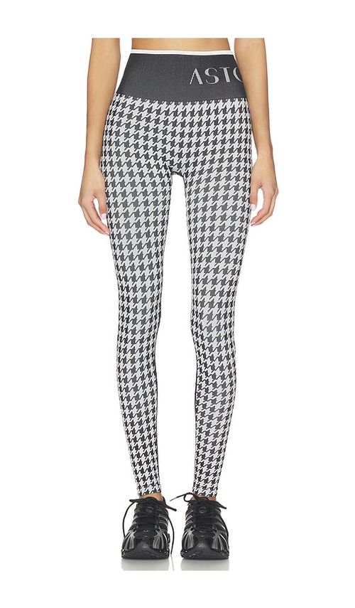 Astoria Seamless Knit Legging in Black,White. - XS also in S, M