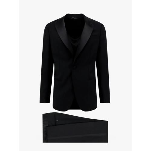 Suit Men color Blue