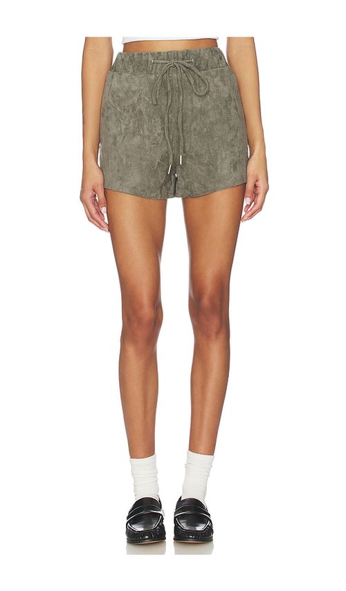 BLANKNYC SHORT DESERT en Olive. M. Also en L
