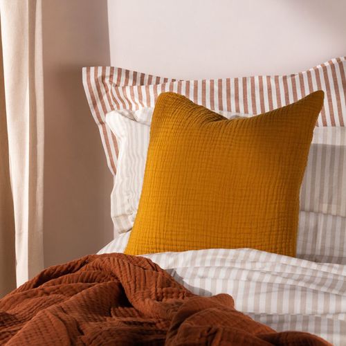 Lark Muslin Crinkle Cotton Polyester Filled Cushion