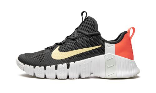 Nike Women Flat