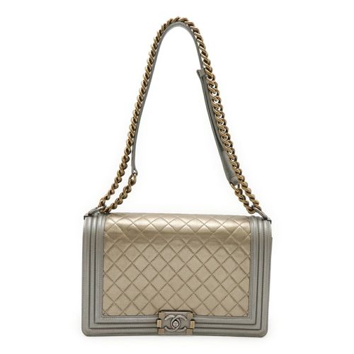 Chanel Matelasse Gold Gray Leather Shoulder Bag Pre-Owned