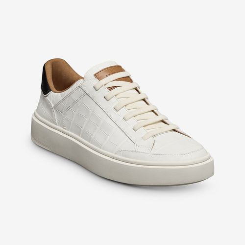 Oliver Slip-on Stretch-lace Sneaker in White Embossed Croco Leather