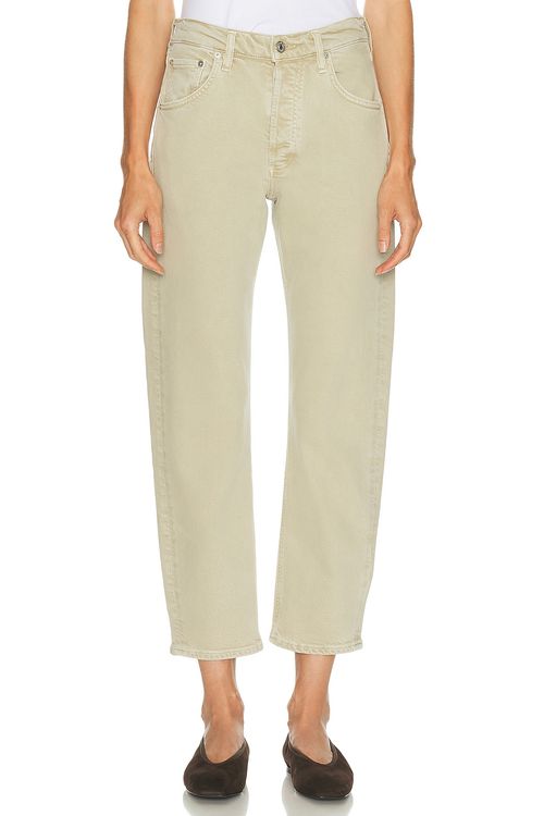 Citizens of Humanity Winslow Low Rise Boyfriend Jeans in Crea