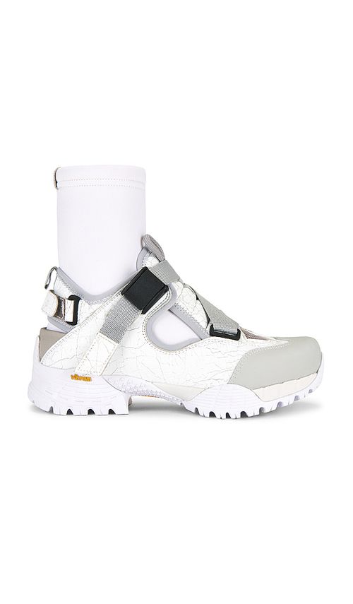 Yume Yume Cloud Walker Sneaker in Cracked White. 41 also , 37, 38