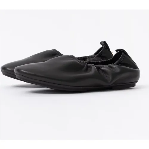 Women's FitFlop Delicato Poise Womens Leather Ballerina Shoes - All Black