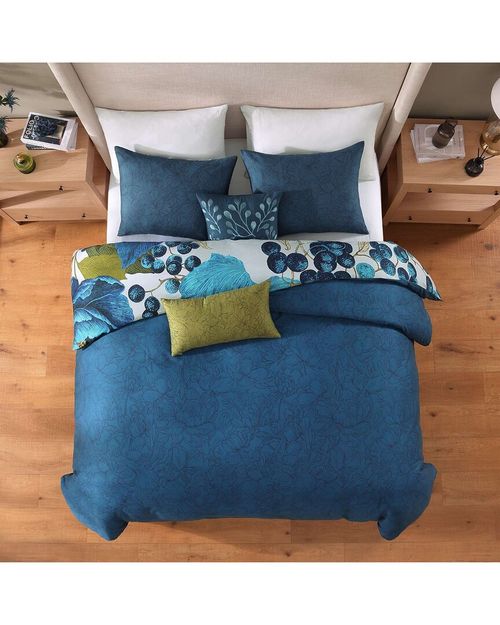 220 Thread Count Teal Tapestry Reversible Comforter Set