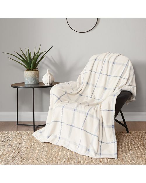 Palmdale Plaid Cozy Plush Blanket