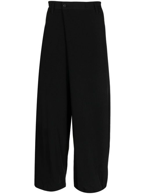 Asymmetric cropped trousers - Black