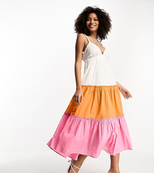 Contrast tiered midi beach dress with tie back in white-Pink