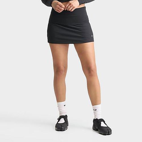 Women's Sportswear Chill Knit Mid-Rise Tight Ribbed Skort in Black/Sail