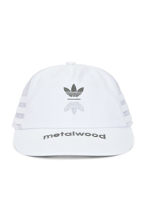 Metalwood Studio BASECAP AUS MESH in Weiß - White. a