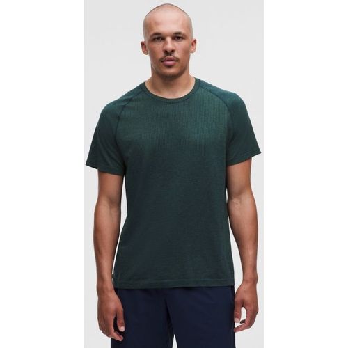 Lululemon – Men's Metal Vent Tech Short-Sleeve Shirt – Color Green/Blue – Sma