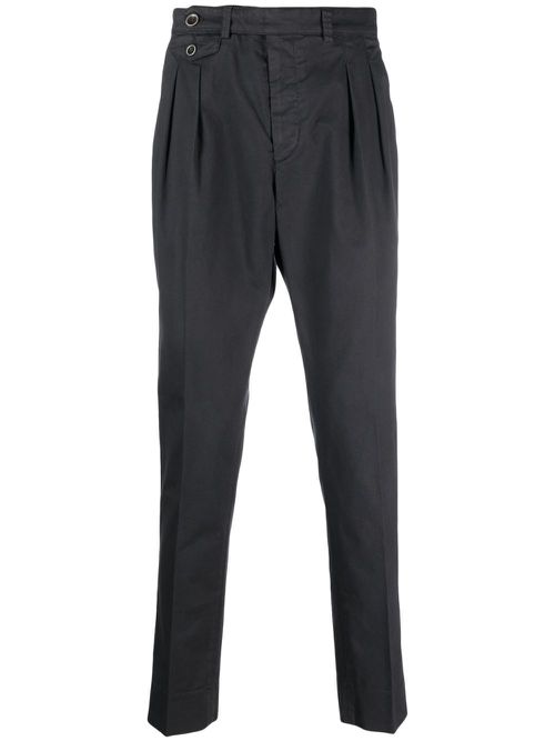 Pleat-detail tapered trousers - Black
