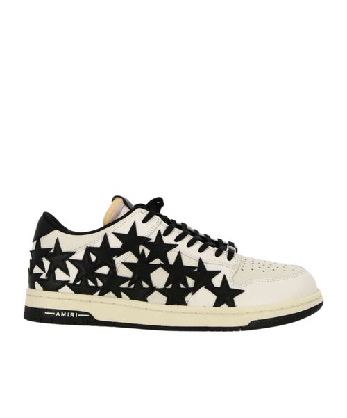Star pattern low upper board shoes