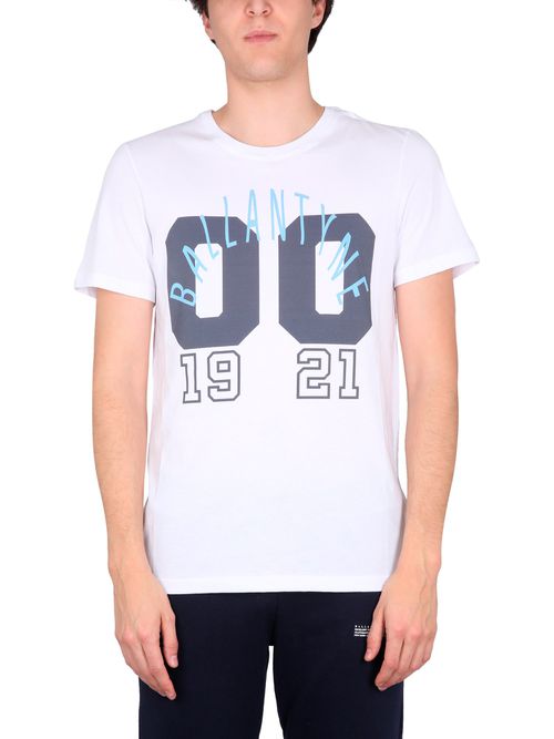 Crewneck t-shirt