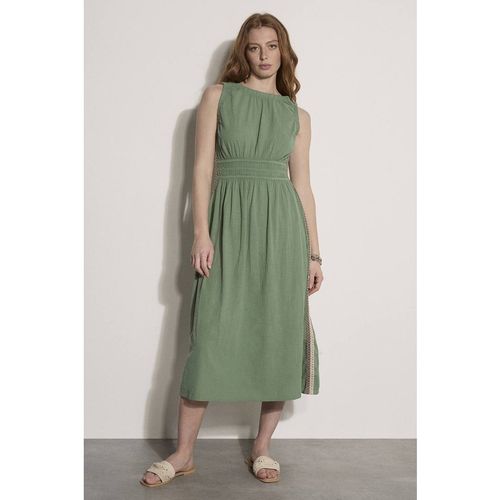 Apricot Women's Crochet Trim Smocked Cotton Midi Dress in Green