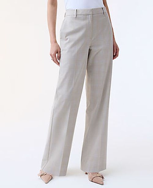 Ann Taylor The Petite Straight Trouser in Plaid  — Curvy Fit