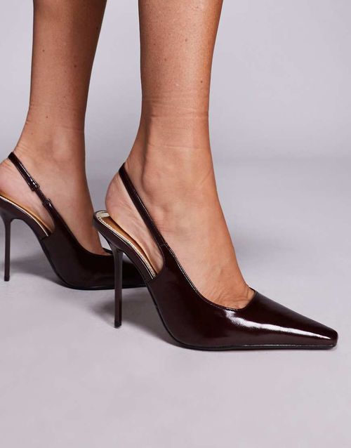 Chisel toe slingback court heel in burgundy-Red