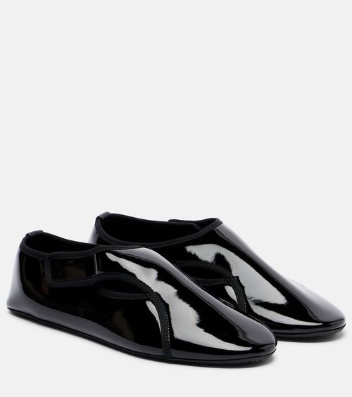Alaïa Criss Cross leather-trimmed ballet flats