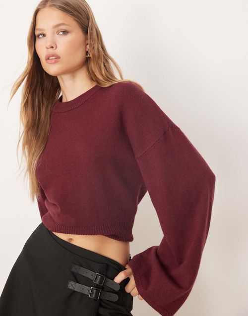 Crew neck wide sleeve knitted jumper in burgundy-Red