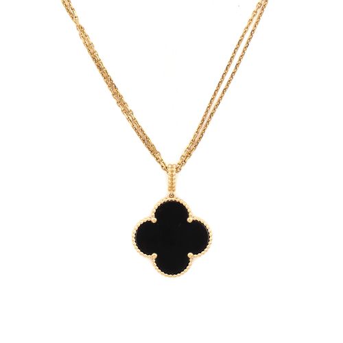Magic Alhambra Pendant Necklace