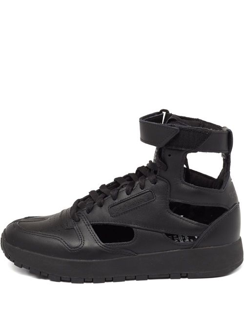 X Reebok Tabi cut-out sneakers - Black