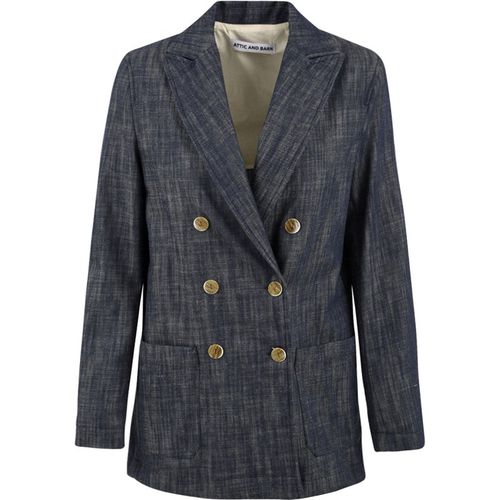 Denim vestes du grenier et de la grange