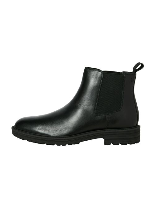 Walker & Boots