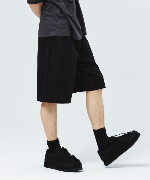 Linen Like Bermuda Banding Shorts