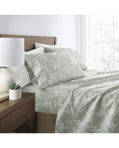Delicate Details Patterned Ultra-Soft Bed Sheet Set