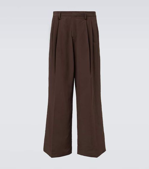 Pleated wide-leg pants