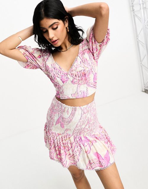 Printed shirred detail mini beach skirt in pink - part of a set-Purple