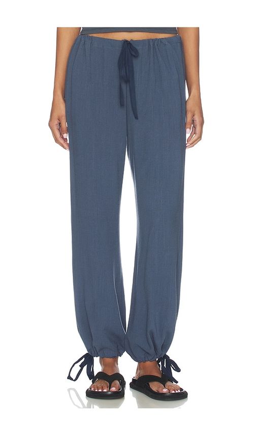 Bella Venice The Bridget Pant in Navy. S. Also in XS
