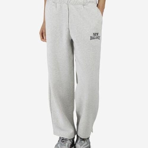 Women's Trackside Fleece Barrel Pant in Grey