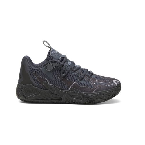 MB 03 Lo Team Basketball Shoes (Big Kid)